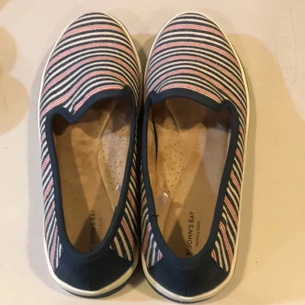 St. John’s Bay Womens Red, White & Blue Striped Memory Foam Slip On Sneakers-8M